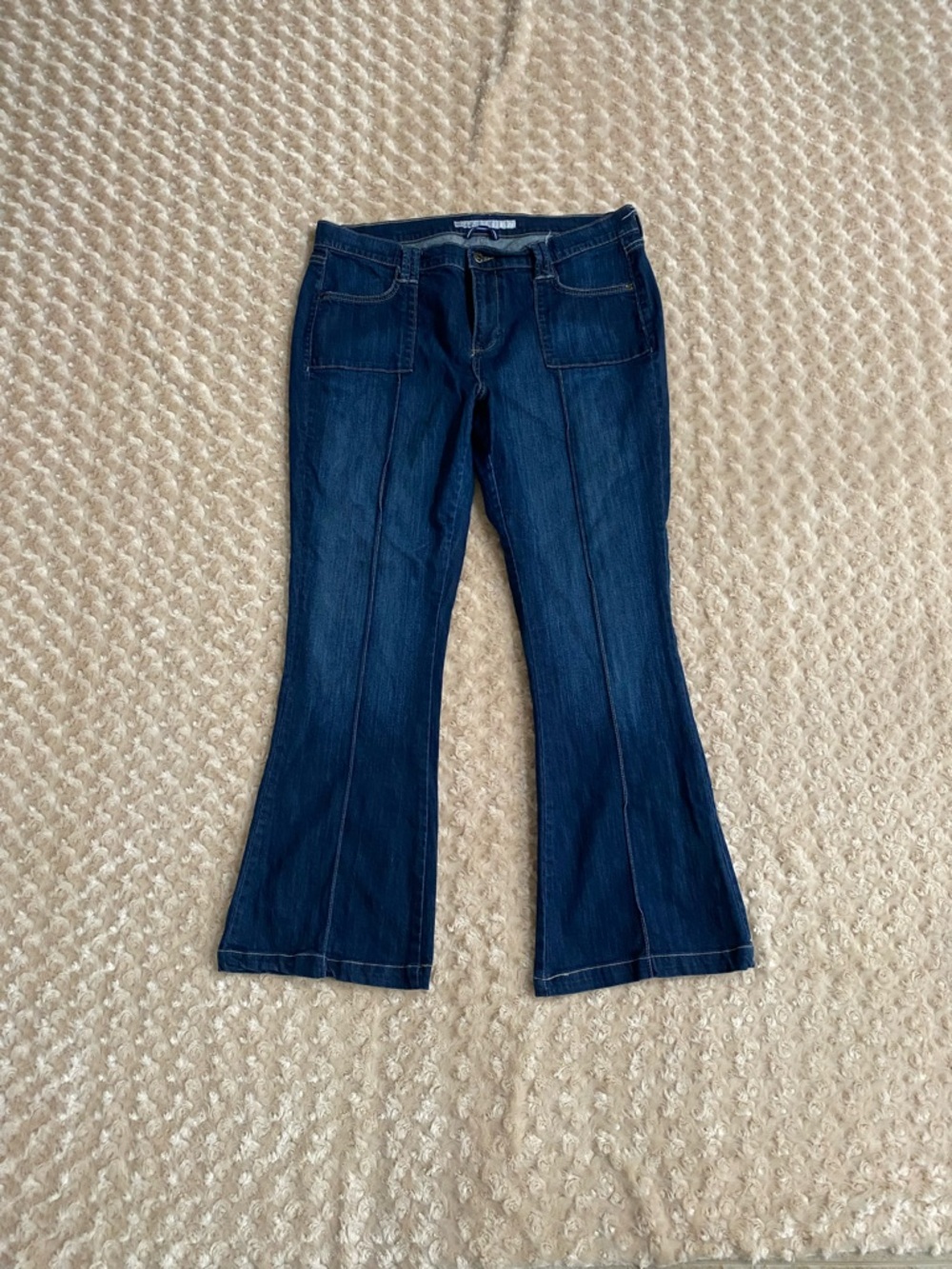Old Navy Women size 14 High Rise Pleated Flare Stretchy Dark Blue Pants